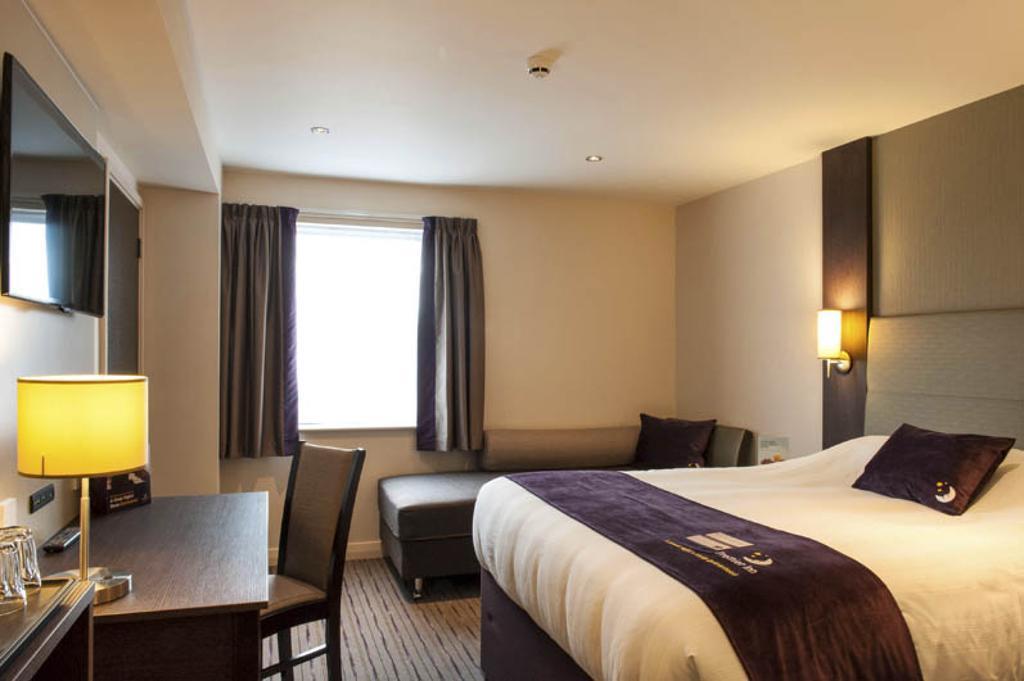 Premier Inn الدرشوت المظهر الخارجي الصورة