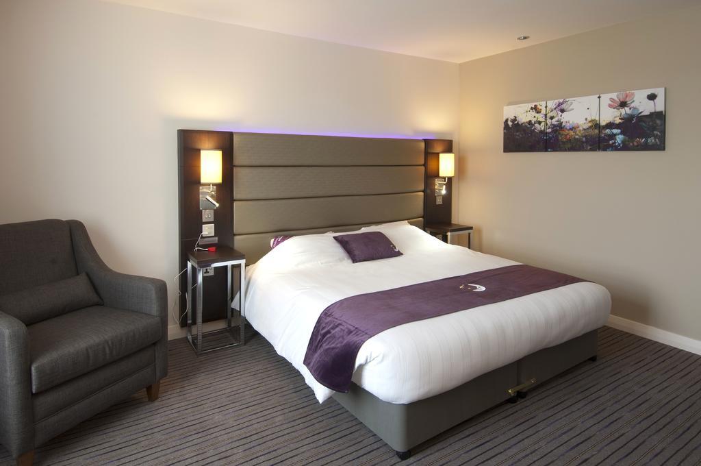 Premier Inn الدرشوت المظهر الخارجي الصورة